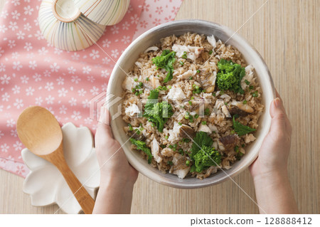 鯛魚飯 / 鯛魚飯 鯛魚飯 / 鯛魚飯 128888412