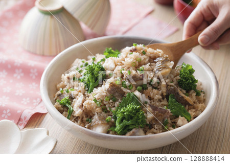 鯛魚飯 / 鯛魚飯 128888414