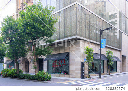 BARNEYS NEW YORK GINZA Ginza main store 128889574