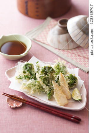 油菜花與竹筍天婦羅 128889767