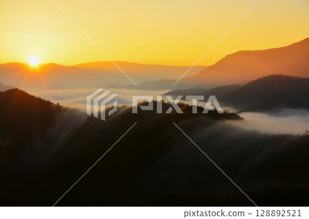 Shiori Pass Waterfall Clouds 128892521