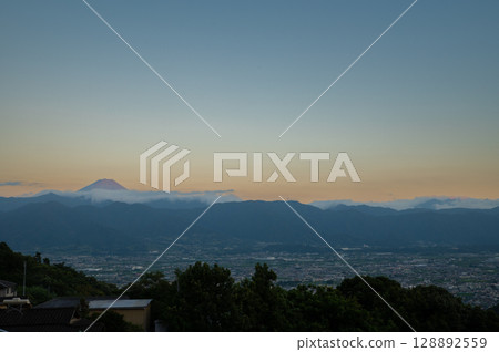 觀點的富士山 128892559