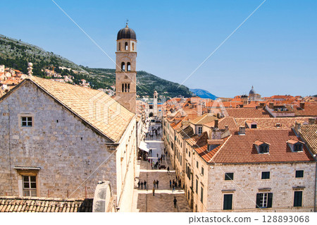 Spectacular views of the old town of Dubrovnik, a world heritage site and fortress Spectacular views of the old town of Dubrovnik, a world heritage site and fortress 128893068