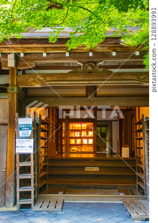 [Kyoto Scenery] Ryoanji Temple: The Mysterious Shichigosan Rock Garden 128893991