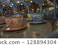 遊樂園茶杯 128894304