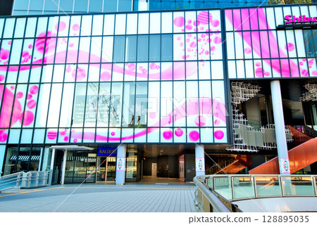 澀谷站週邊再開發櫻丘地區澀谷櫻花舞台 澀谷站週邊再開發櫻丘地區澀谷櫻花舞台 128895035