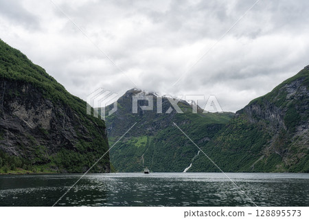 Geiranger fjord from cruise ship 128895573
