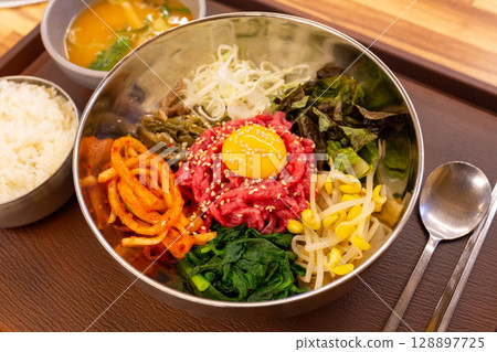 Korean traditional food. Beef Tartare Bibimbap 128897725