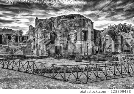 Ruins of Villa Adriana (Hadrian's Villa), Tivoli, Italy 128899488