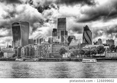 London City skyline, UK London City skyline, UK 128899602