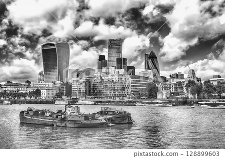 London City skyline, UK 128899603