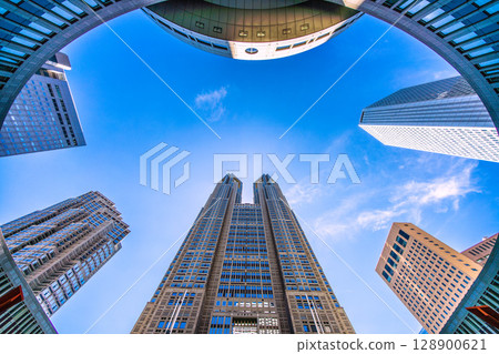 日本東京城市景觀：東京都政府大樓等地景…邁向新時代 128900621