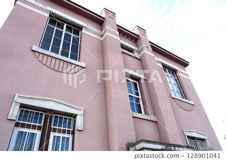 Silk Twisting Memorial Museum [Kiryu City, Gunma Prefecture] 128901041