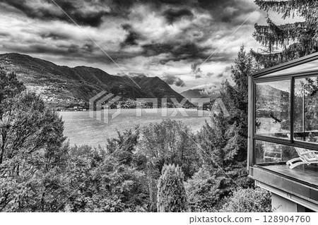 Scenic landscape over the Lake Como, Italy 128904760