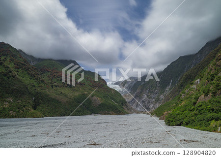 Franz Josef Glacier in Westland National Park, West Coast, New Zealand Franz Josef Glacier in Westland National Park, West Coast, New Zealand 128904820