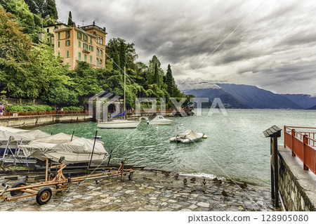 The picturesque village of Varenna over the Lake Como, Italy 128905080