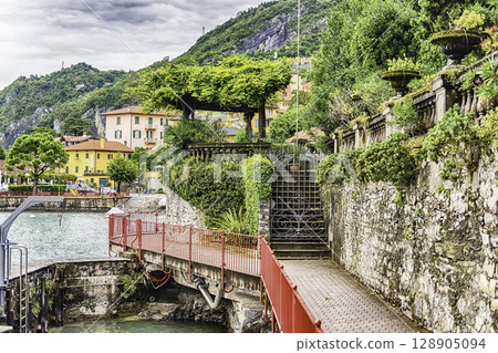 The picturesque village of Varenna over the Lake Como, Italy 128905094