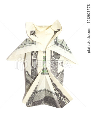 Origami Dollar Bill Owl isolated on white 128905778