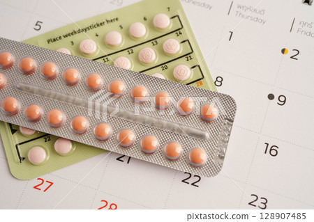 Birth control pills for female of ovulation day, fetus, maternity, childbirth, birth control. Birth control pills for female of ovulation day, fetus, maternity, childbirth, birth control. 128907485