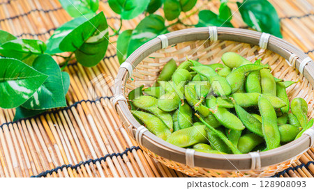 毛豆豆 128908093