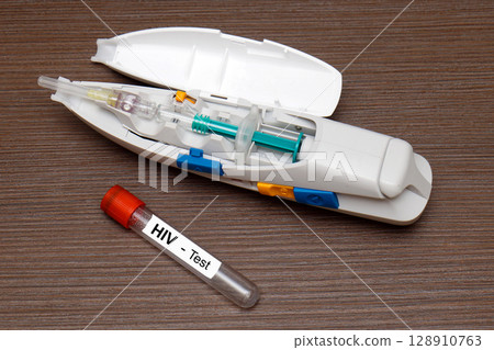 Hiv testing in laboratory 128910763