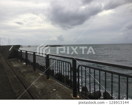 鎌倉和江之島健行2023版:通往大海的懸崖 鎌倉和江之島健行2023版:通往大海的懸崖 128913144