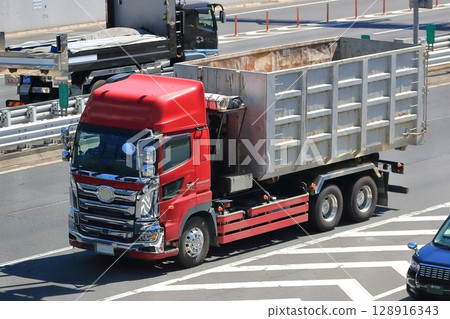 scrap transport vehicle scrap transport vehicle 128916343