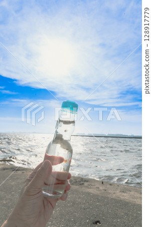 檸檬汽水 海 大海 128917779