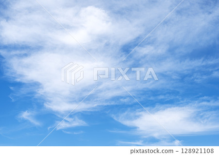 夏日的天空，藍天，晴朗，七月[神奈川縣大磯町] 128921108