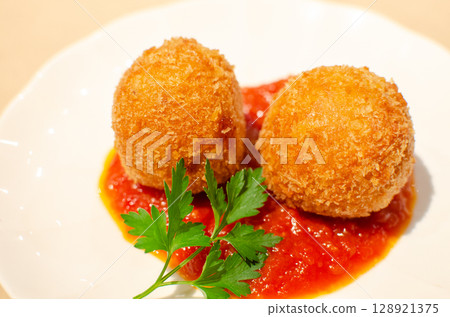 Crispy rice croquettes Crispy rice croquettes 128921375