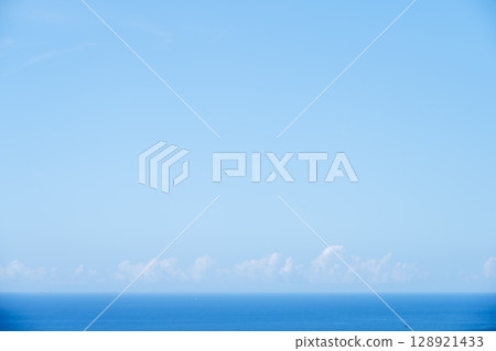 Summer blue sea and sky Shonandai Observatory July Image [Kanagawa Prefecture] 128921433