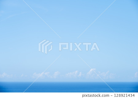 Summer blue sea and sky Shonandai Observatory July Image [Kanagawa Prefecture] 128921434