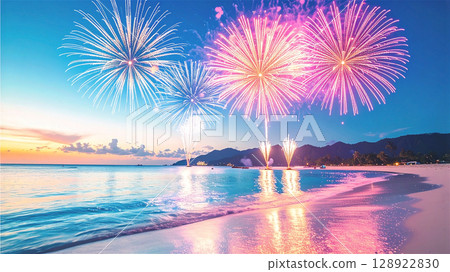 淡藍色的天空和淡藍色的大海中綻放的煙火 128922830