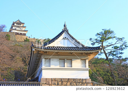 香川縣丸龜市丸龜城風景 128923612