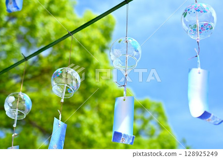 Wind chimes festival Wind chimes festival 128925249