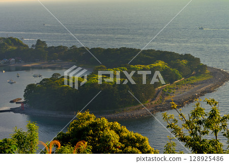 Chubu region, Izu Peninsula, Sunset Hill, Mihama Cape colored by the sunset, seen from a famous sunset spot, Toda, Numazu City, Shizuoka Prefecture (7) 128925486