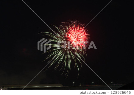 Fireworks at the Ashiya Summer Carnival in Ashiya, Hyogo Prefecture 128926646