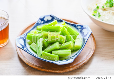 玉器炒黃瓜 128927183
