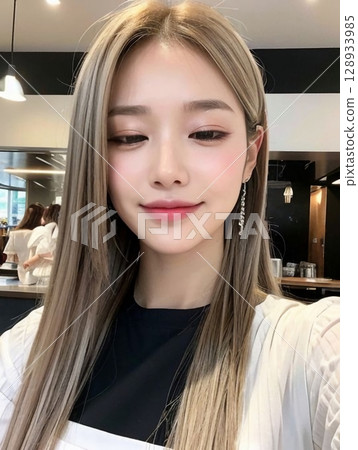 美容院裡美麗的女人 128933985