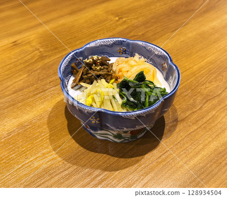 Assorted namul (horizontal) Assorted namul (horizontal) 128934504