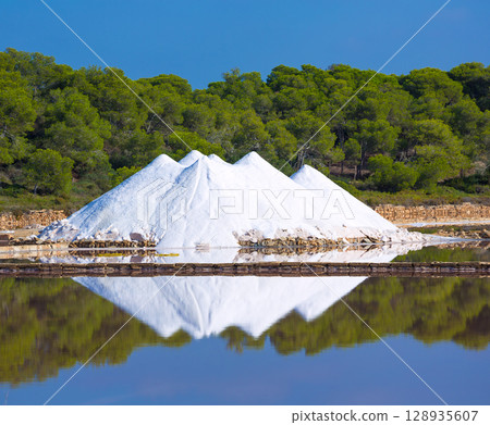 Mallorca Ses Salines Es Trenc Estrenc saltworks Mallorca Ses Salines Es Trenc Estrenc saltworks 128935607