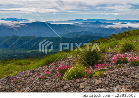 Summer climbing on Mount Norikura 128936508