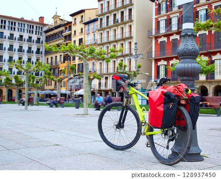 Pamplona Plaza Castillo Square Way Saint James Pamplona Plaza Castillo Square Way Saint James 128937450