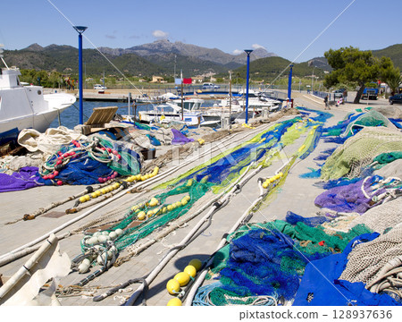 Fishing nets and tackle in Andratx port from mallorca 128937636