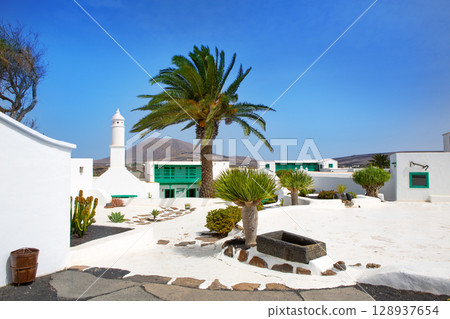 Lanzarote san Bartolome monumento Campesino 128937654