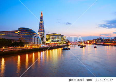 London skyline sunset City Hall and financial London skyline sunset City Hall and financial 128938056