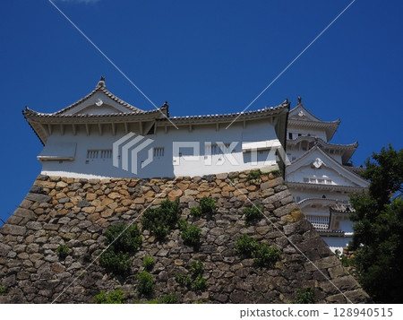 Himeji castle   128940515
