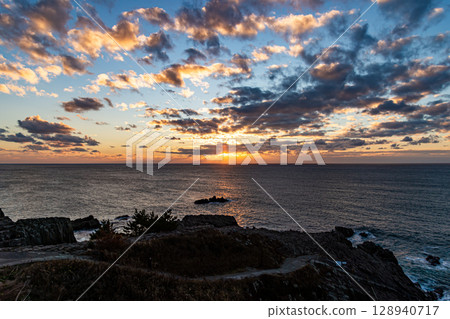 從東尋坊看到的日落 128940717