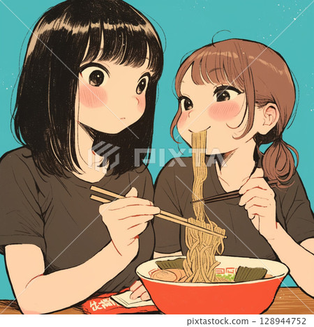 一個女人在吃麵條 128944752