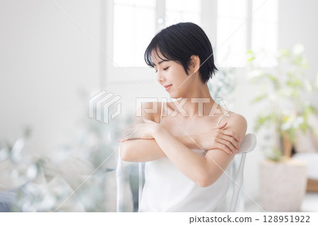 Beauty image Beauty image 128951922